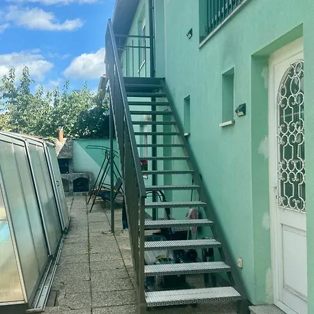 Maxim N9 Apartment